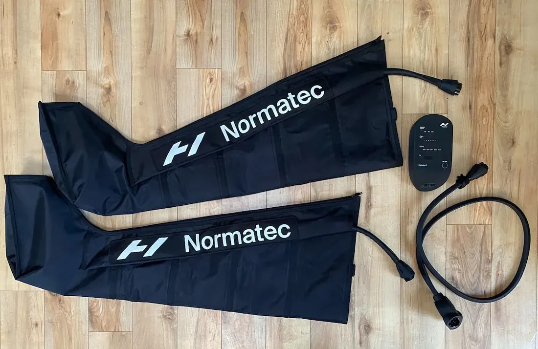 Hyperice Normatec 3 leg compression