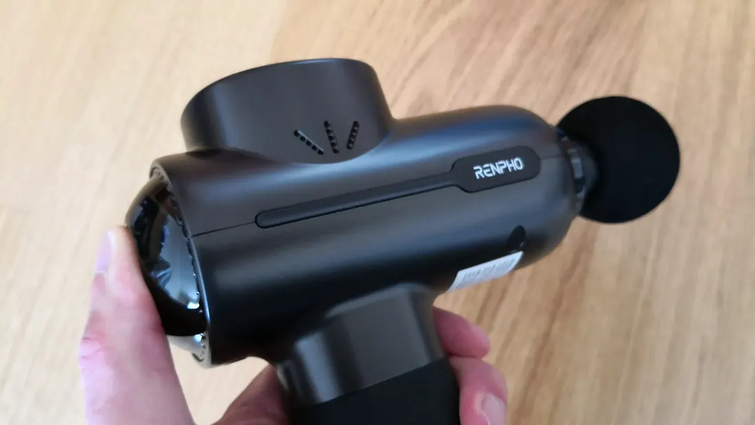 Renpho R3 massage gun image 2